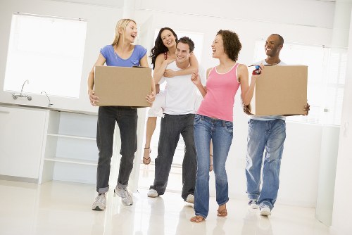 Local removal team planning a move in Wood Green