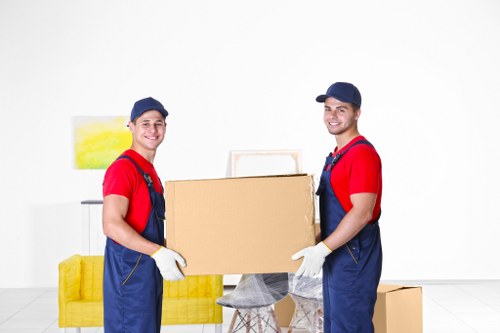 Moving van and property access in Wood Green