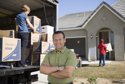Charity donation and recycling-focused moving service in Wood Green