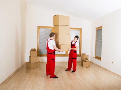 Local moving van transport for flats and homes in Wood Green